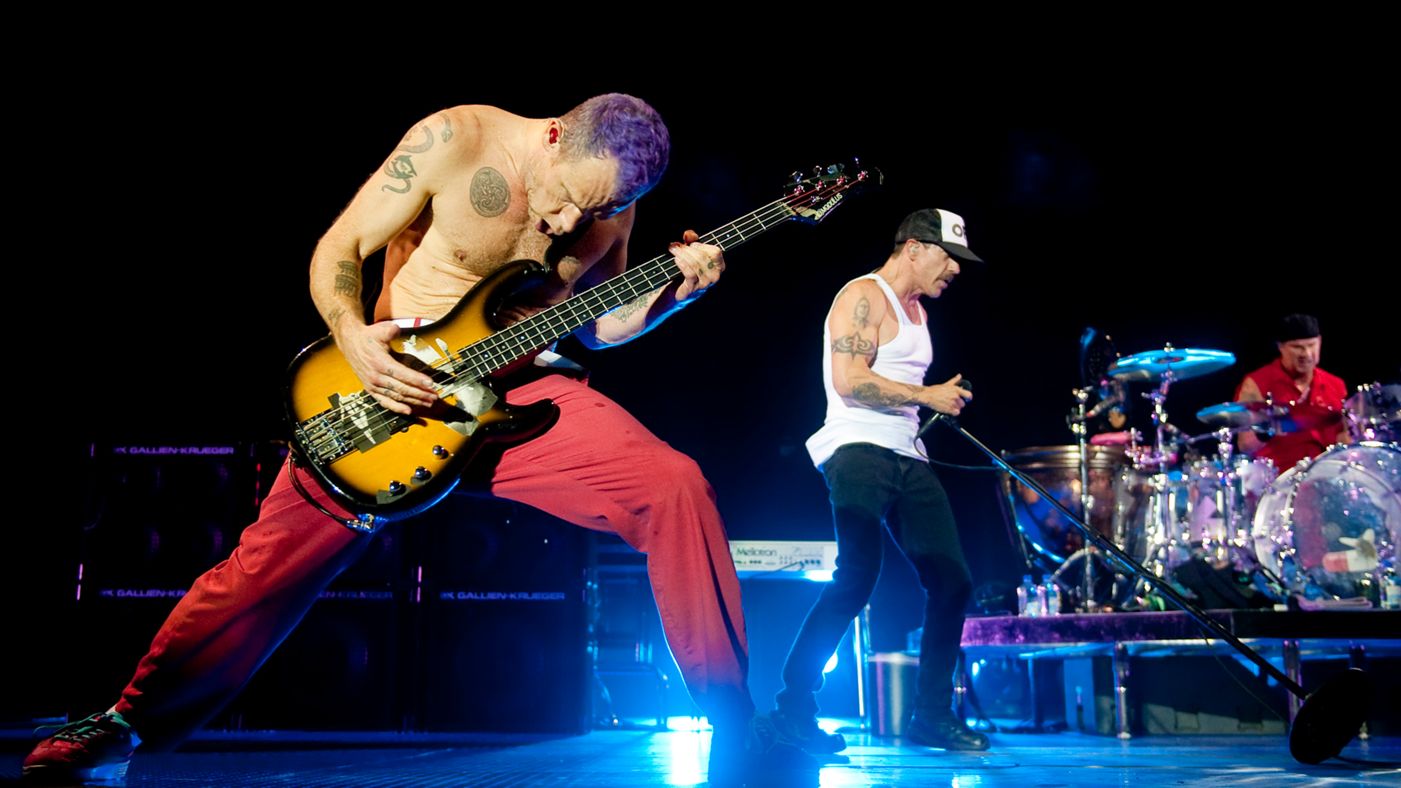 red hot chili peppers live